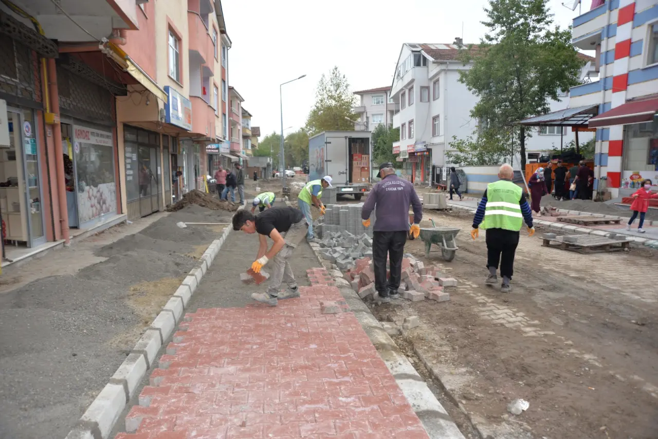 Haber: BEŞTEPELER CADDESİ YENİLENİYOR - Galeri-1
