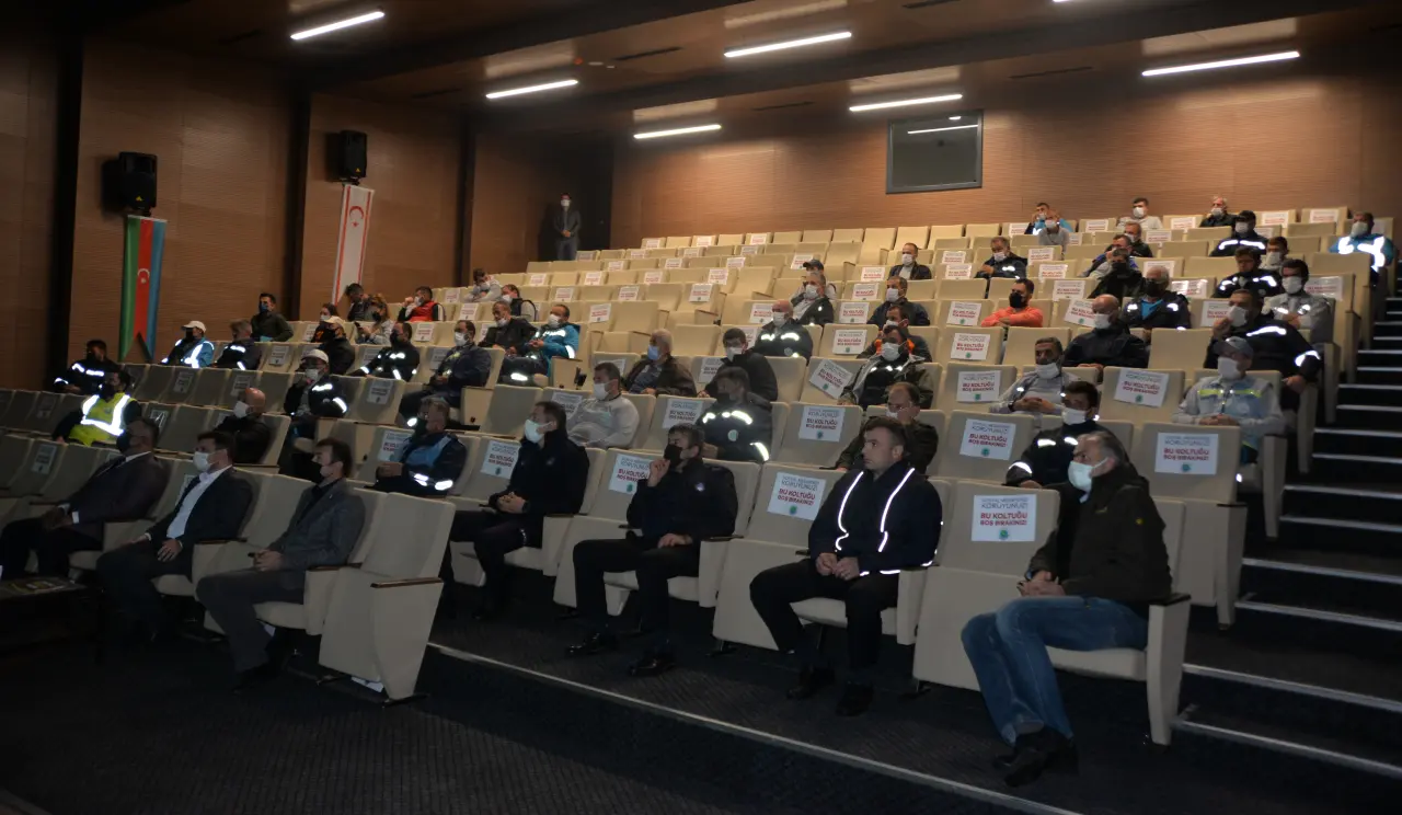 Haber: BELEDİYE PERSONELİNE ÇEVRE EĞİTİMİ - Öne Çıkan