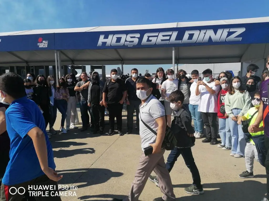 Haber: Atike Hanımlı Gençler Ayakları Yere Basmayan Festivalde - Galeri-2