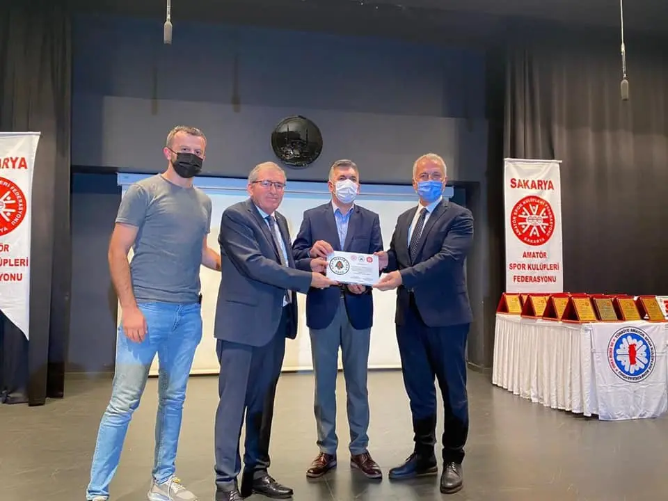 Haber: Hendekspor Başarı Ödülünü Aldı - Öne Çıkan