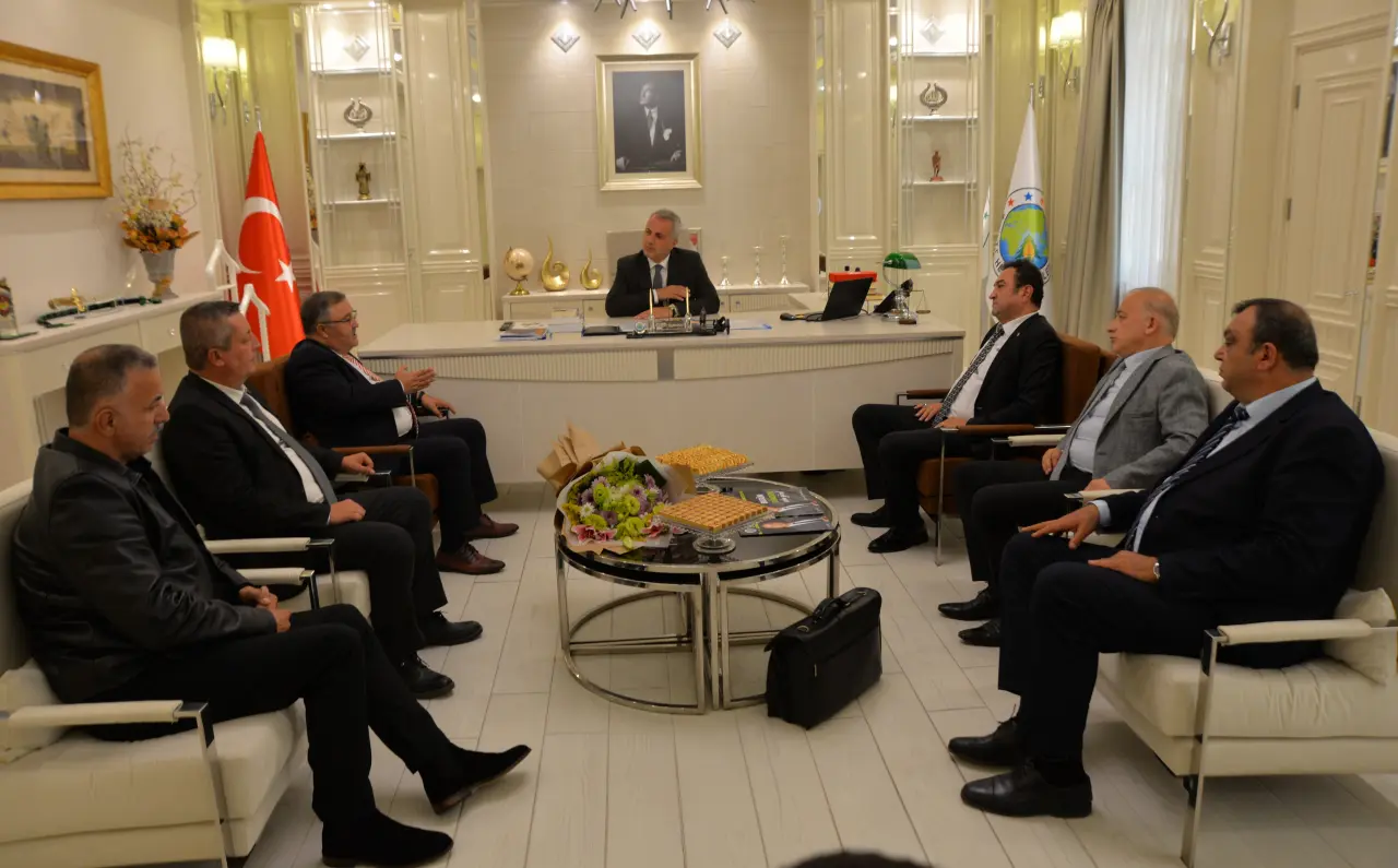 Haber: HENDEK BELEDİYESİ’NDE SÖZLEŞME SEVİNCİ - Galeri-1