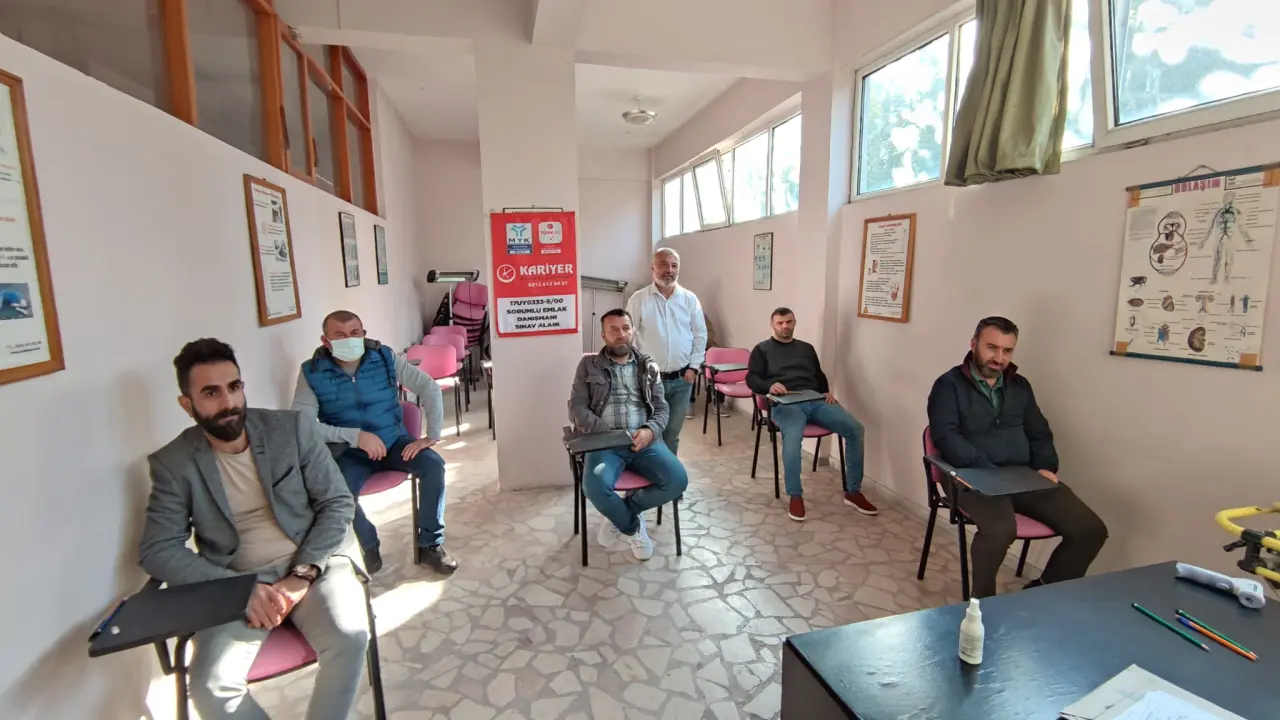 Haber: MYK Onaylı Emlak Danışmanı seviye 5 sınavları yapıldı - Galeri-7
