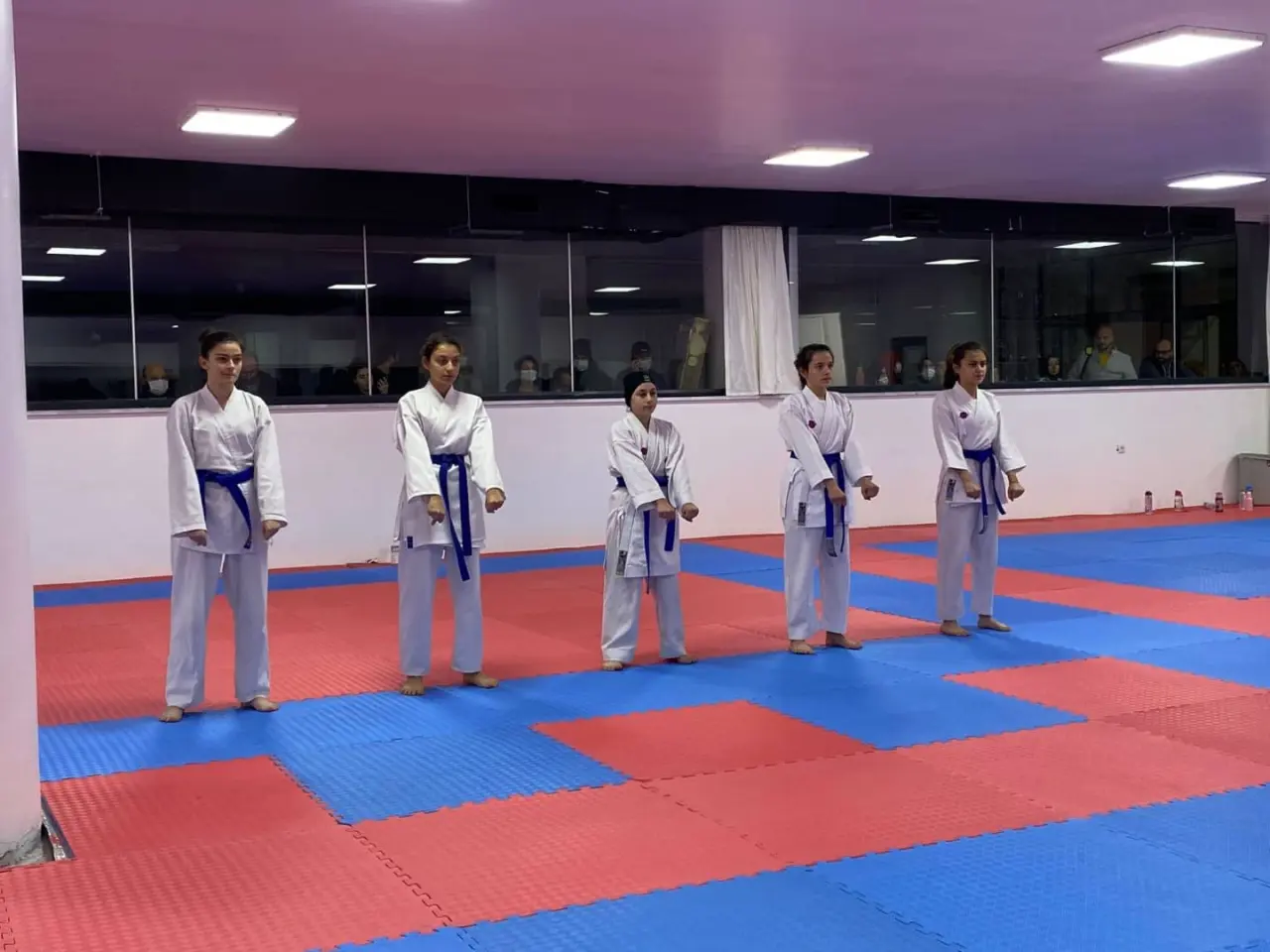 Haber: HENDEK KARATE TERFİ ETTİ - Galeri-1