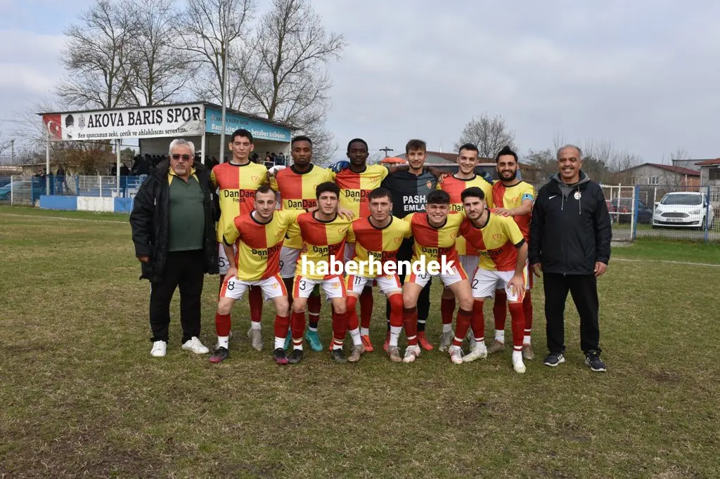 Haber: Akovaspor dört dörtlük - Öne Çıkan