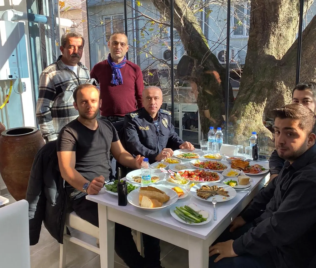 Haber: Şadan Balık Restaurant Emniyeti Ağırladı - Galeri-1