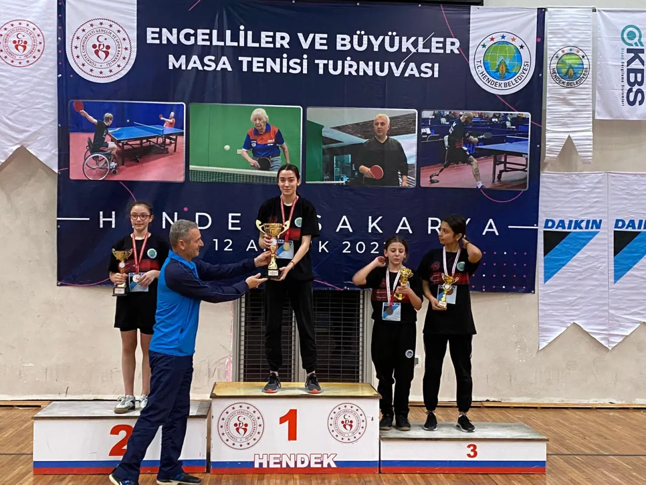 Haber: Masa Tenisi Turnuvası Düzenlendi - Galeri-2
