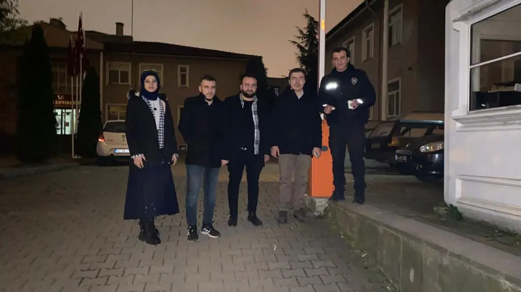 Haber: Hendek Ak Parti Gençlik Kolları Yeni Yıla Sahada Girdi - Galeri-2