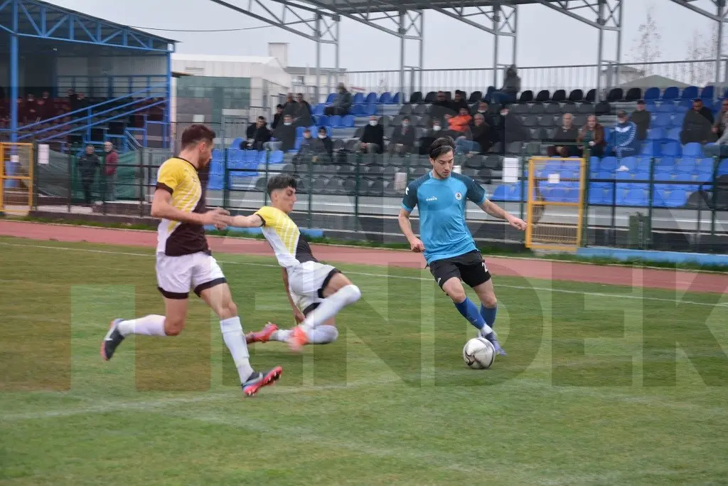 Haber: Hendekspor 1 Serdivanspor 1 - Galeri-1