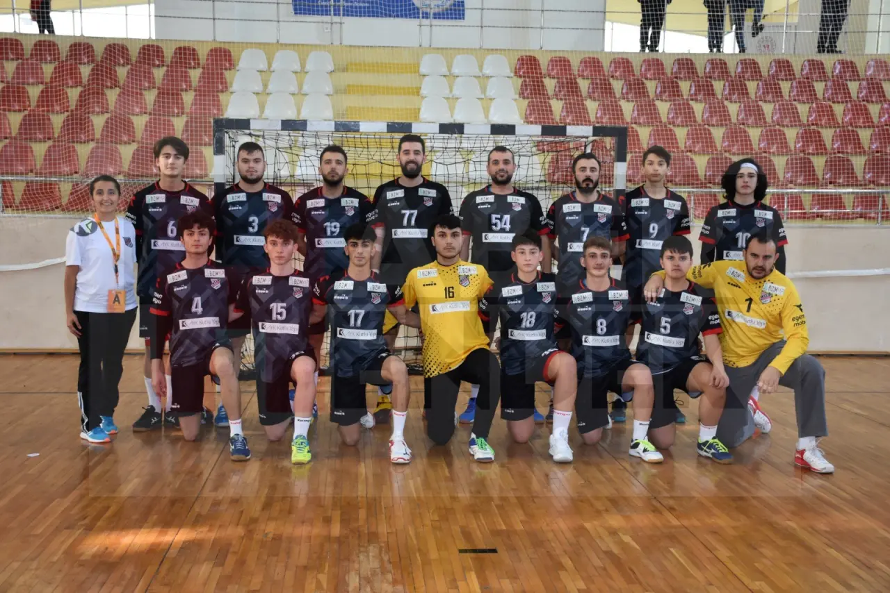 Haber: 1954 Hendekspor Evinde Affetmiyor - Öne Çıkan