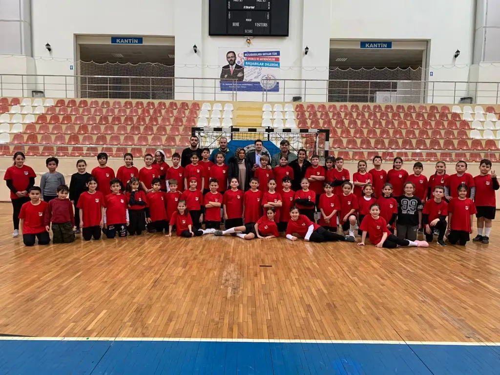 Haber: Hendek Hentbol Şehri Olacak - Galeri-1