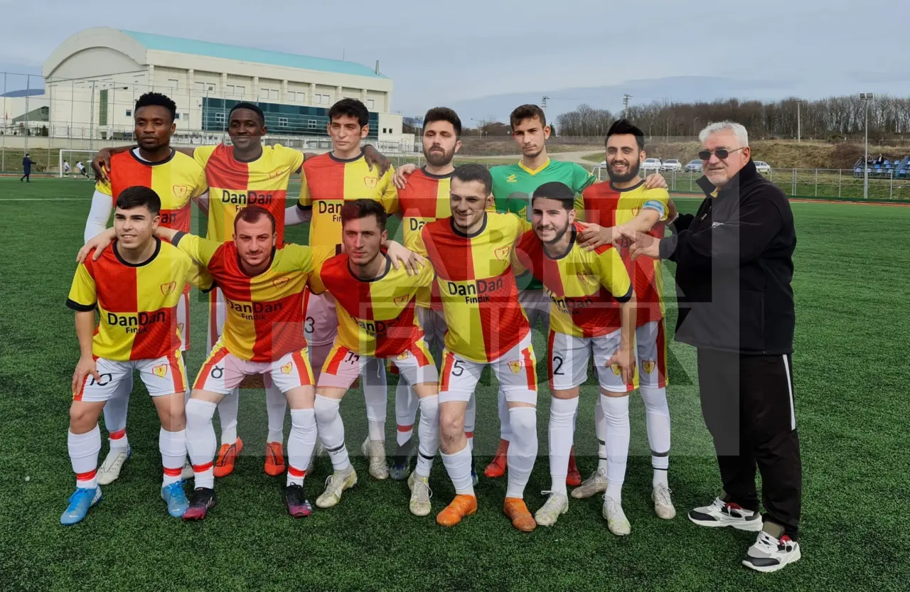 Haber: Hendek Gençlik 0 Akova Barışspor 0 - Galeri-1