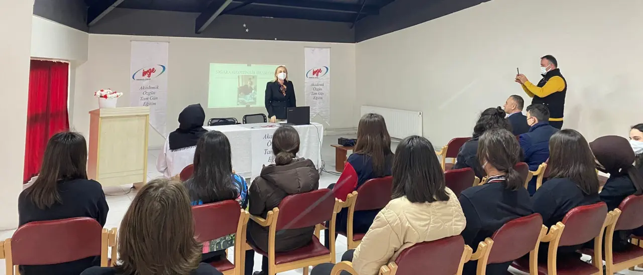 Haber: Gençlere Bağımlılıklar ile ilgili Eğitim Verildi - Galeri-2