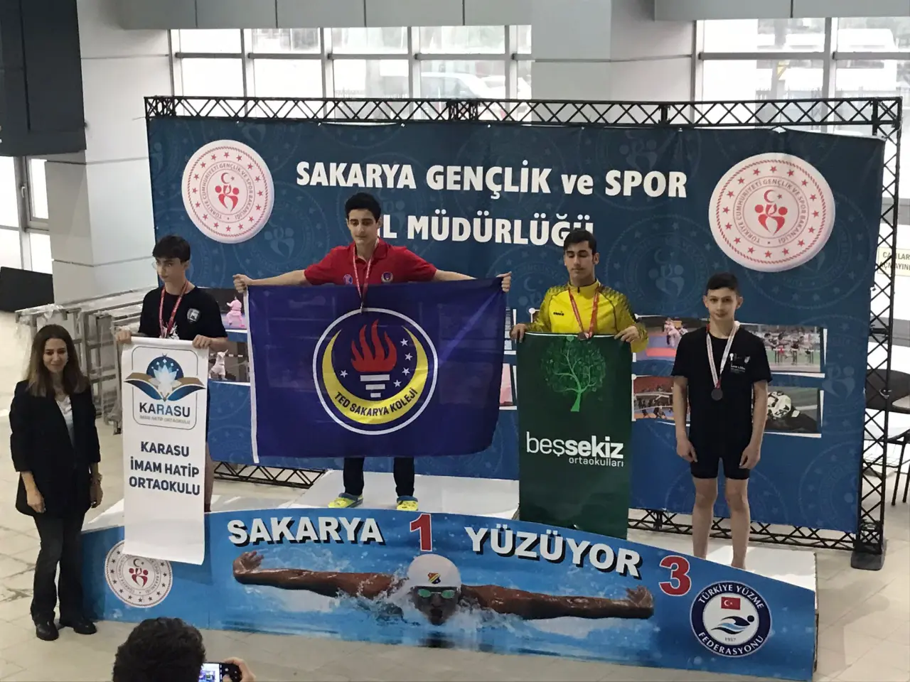 Haber: 1954 Hendekspor Yüzme Branşında Adından Söz Ettirdi - Öne Çıkan