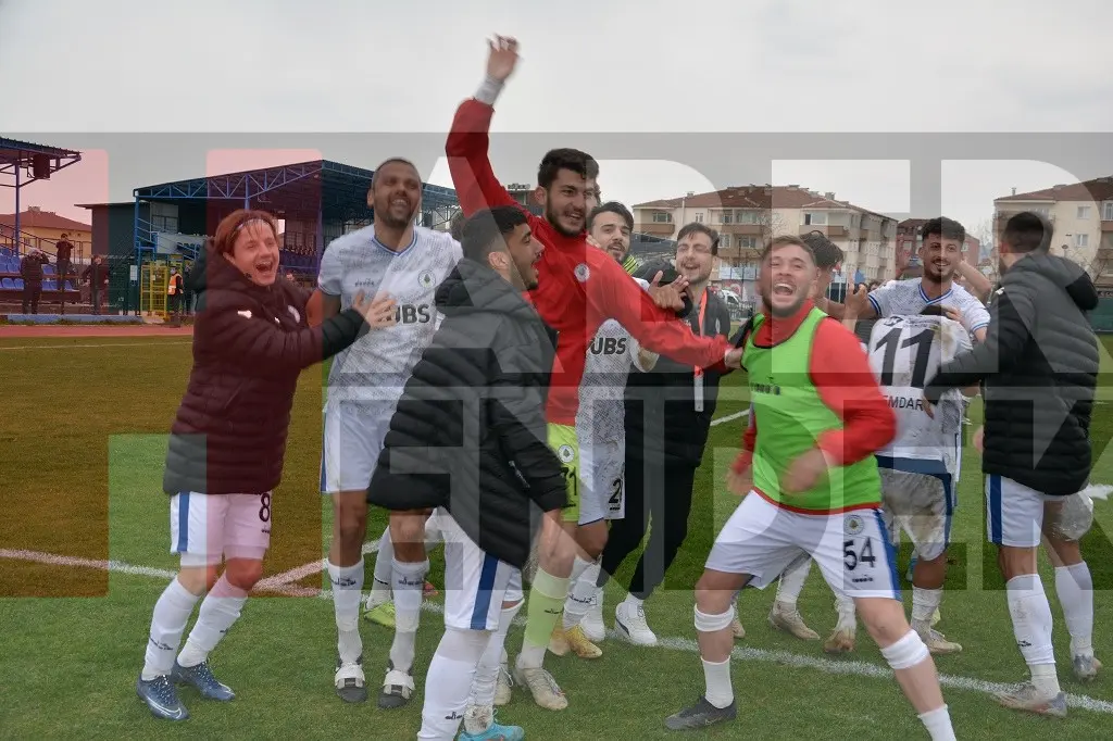 Haber: Hendekspor’un yüzü güldü, Altın Değerinde Üç Puan - Galeri-8