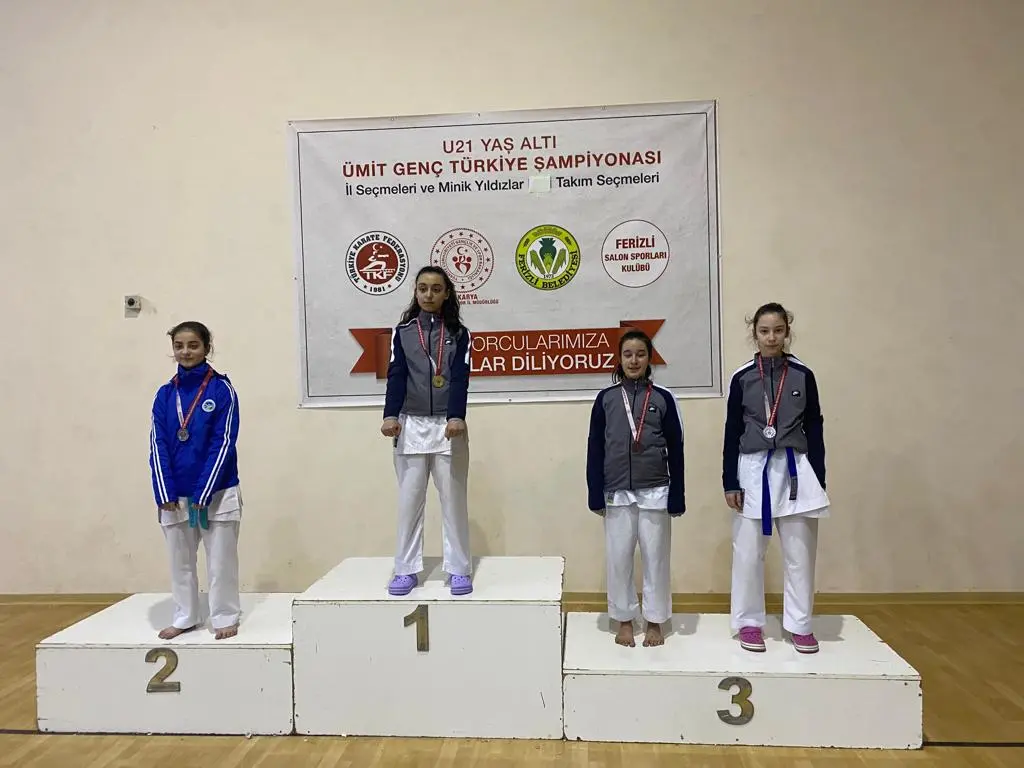 Haber: Hendekli Karateciler Şov Yaptı - Galeri-2