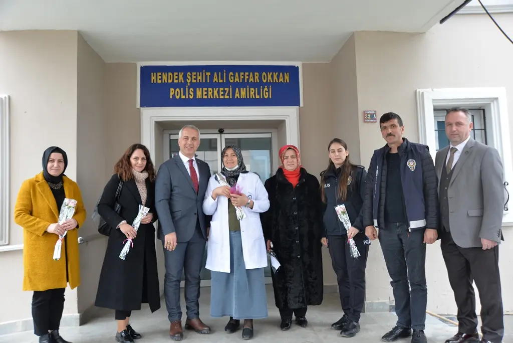 Haber: HENDEK KADINLARI UNUTMADI - Galeri-2