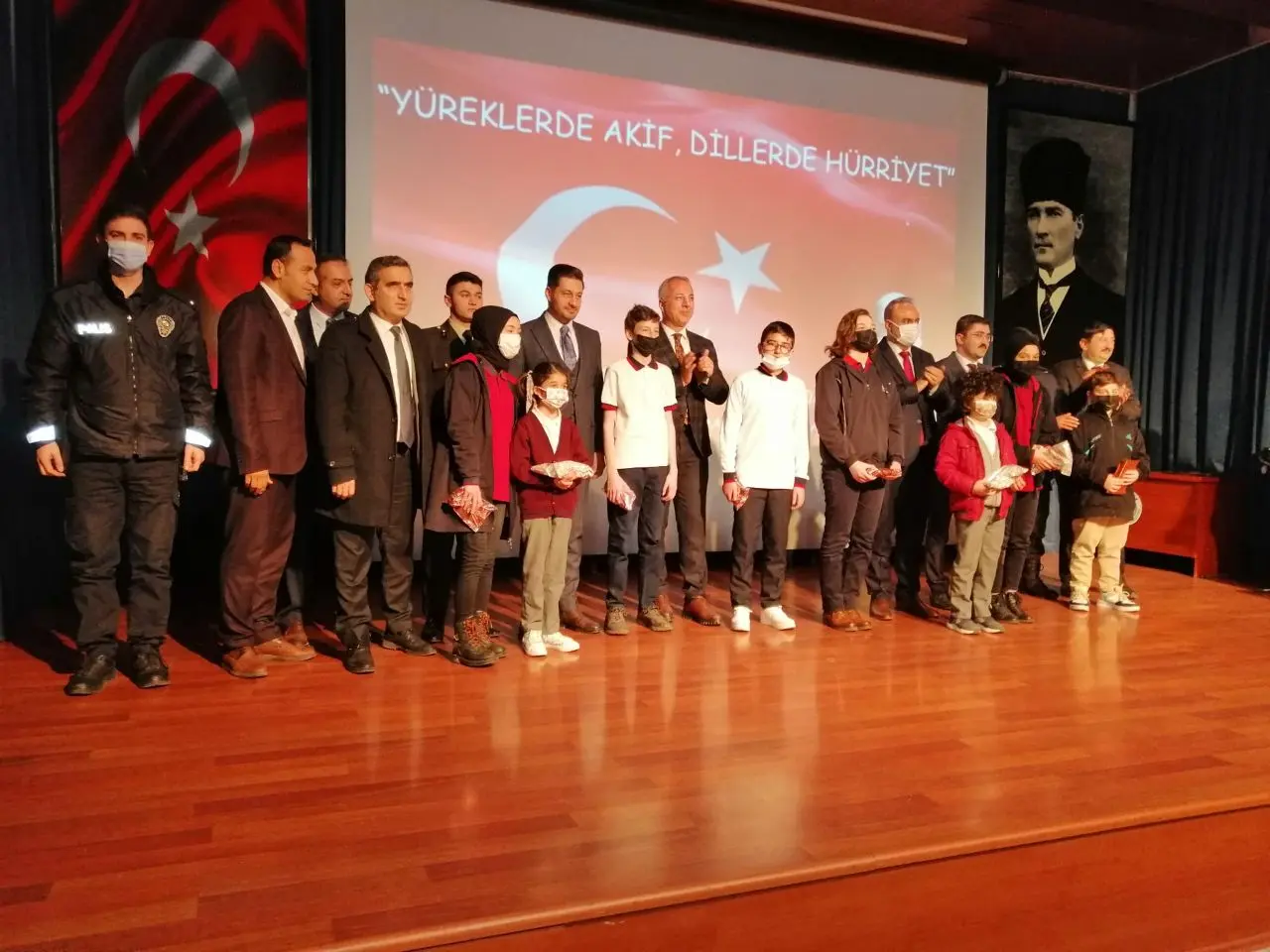 Haber: 12 Mart İstiklal Marşı´nın Kabulü Ve Mehmet Akif Ersoy´u Anma Günü Kutlandı - Galeri-3