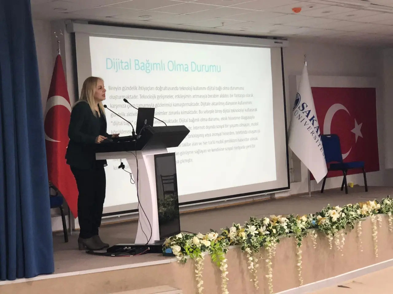 Haber: ÜNİVERSİTELİ GENÇLERE DİJİTAL BAĞIMLILIK SEMİNERİ - Galeri-1
