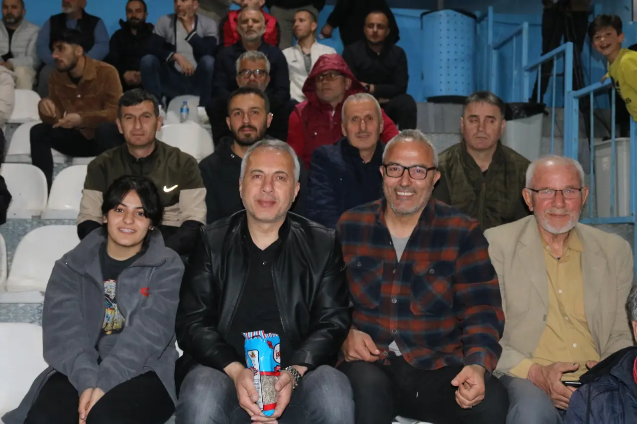 Haber: Dereköyspor geriye düştüğü maçı kazanmayı bildi - Galeri-2