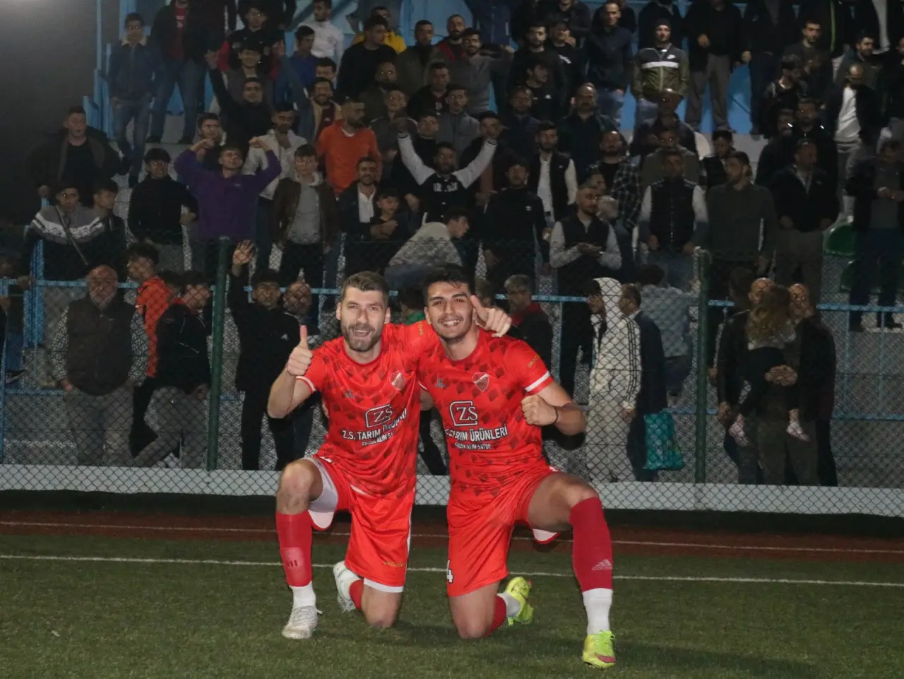 Haber: Dereköyspor geriye düştüğü maçı kazanmayı bildi - Galeri-3