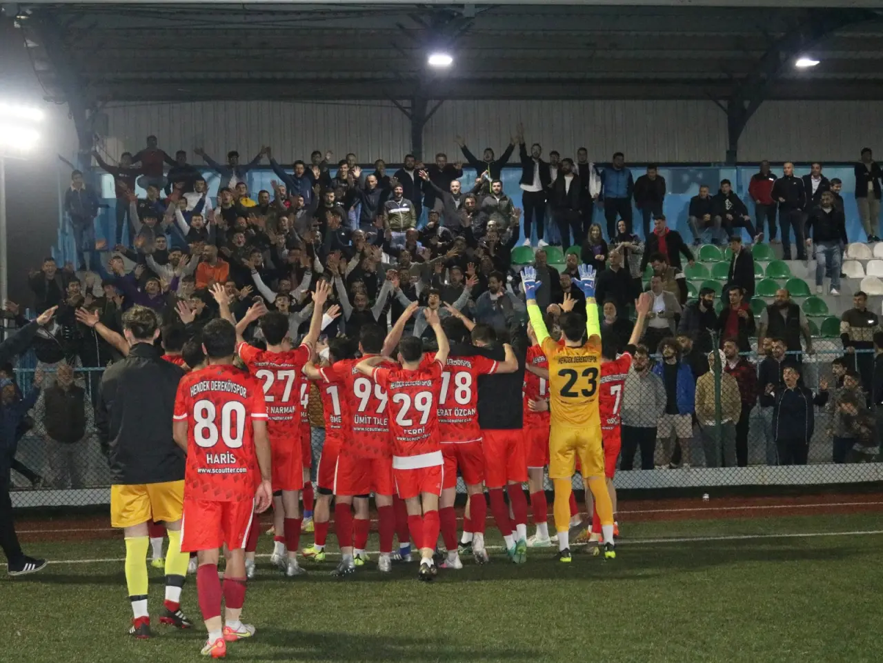 Haber: Dereköyspor geriye düştüğü maçı kazanmayı bildi - Galeri-1