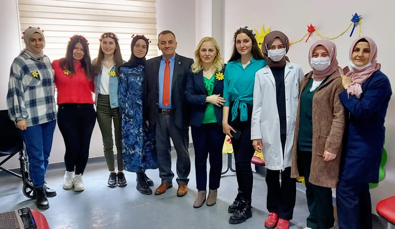 Haber: TOPLUMA HİZMETTE “DOĞAYA UMUT OLAN ÇOCUKLAR” FARKINDALIĞI - Galeri-1
