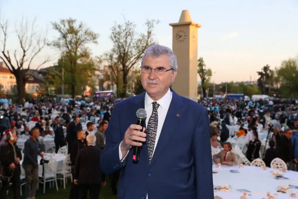 Haber: 20 bin kişi Büyükşehir’in kardeşlik sofrasında buluştu - Galeri-2