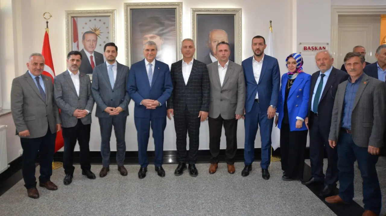 Haber: Başkan Yüce Hendek’te Müjdeyi Verdi - Öne Çıkan