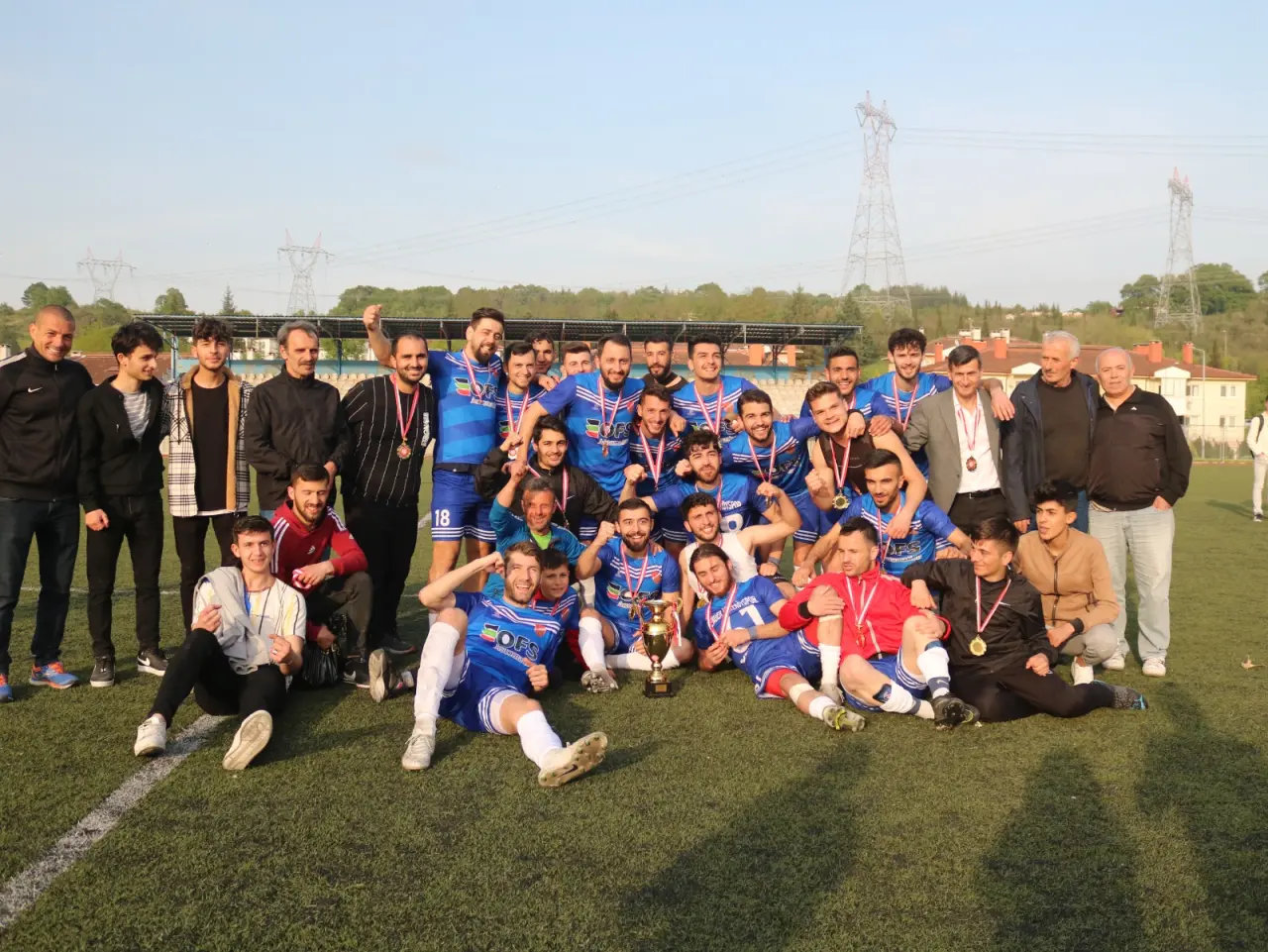 Haber: Hendek Dereköyspor Bölgesel Amatör Lige Yükseldi - Öne Çıkan