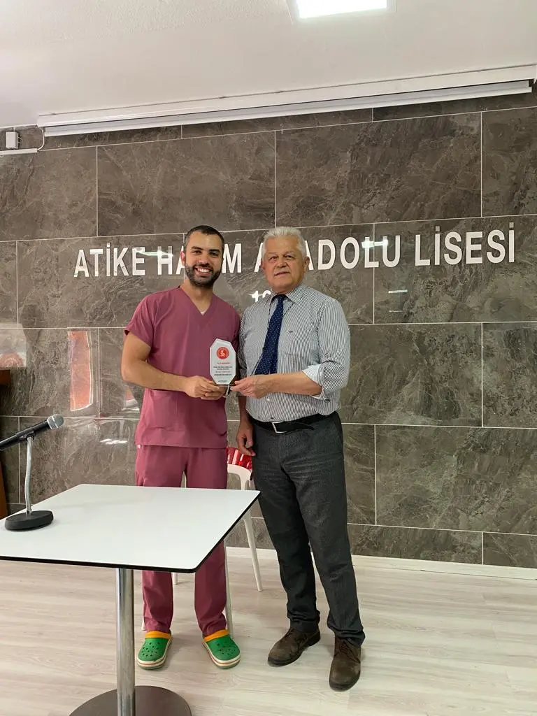 Haber: Atike Hanım Anadolu Lisesi gençleri Dr. Burak Hazine ile buluştu - Galeri-2
