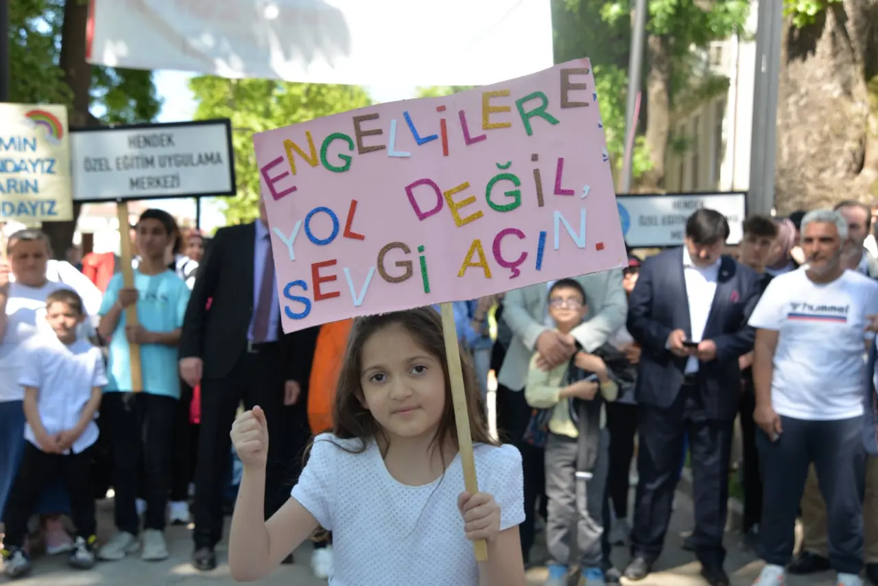 Haber: Özel Eğitim Uygulama Okulundan El Sanatları Sergisi - Galeri-3