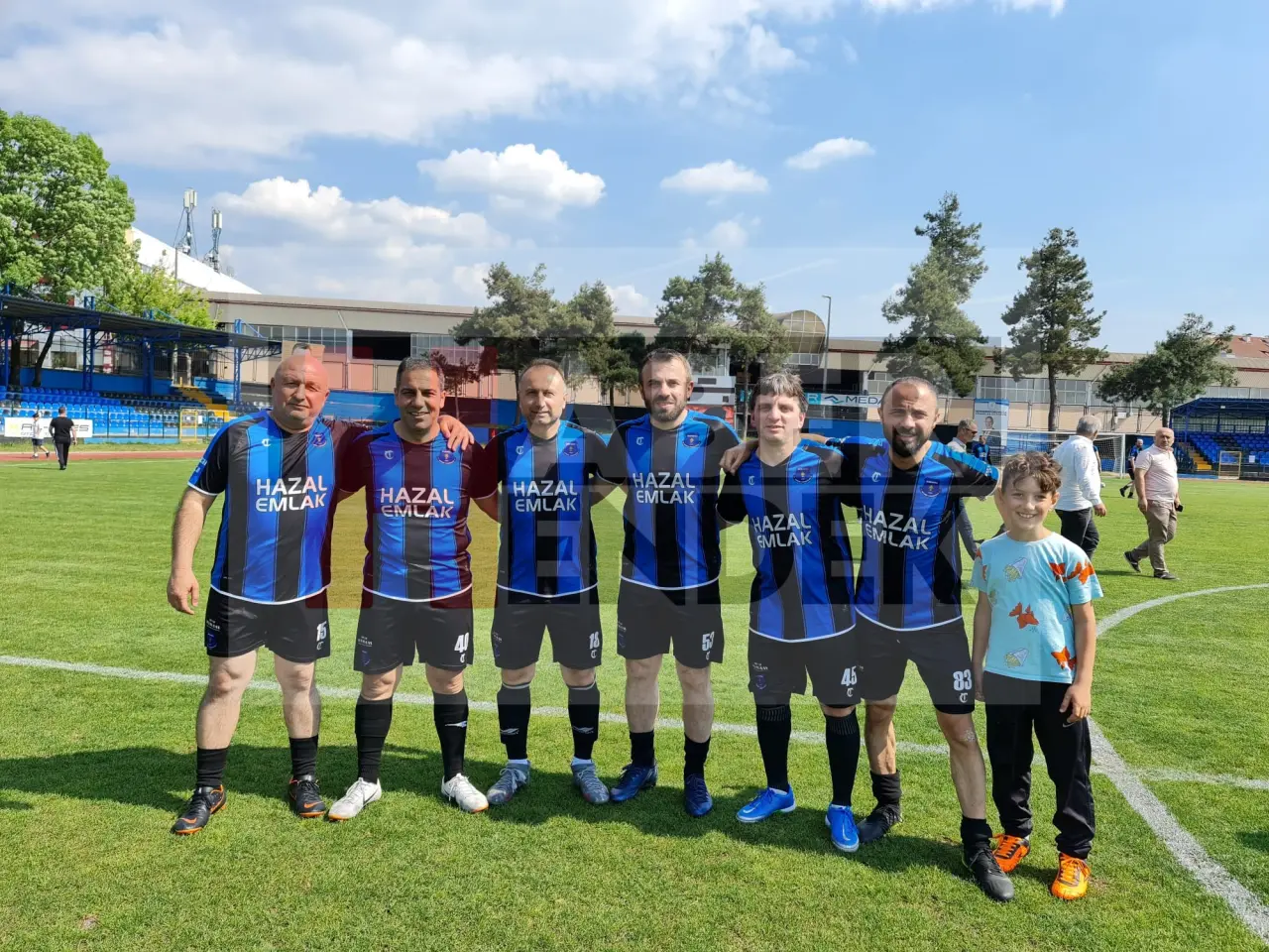 Haber: Şampiyon Hendek Veteranlar Ligi Galibiyetle Bitirdi - Galeri-7