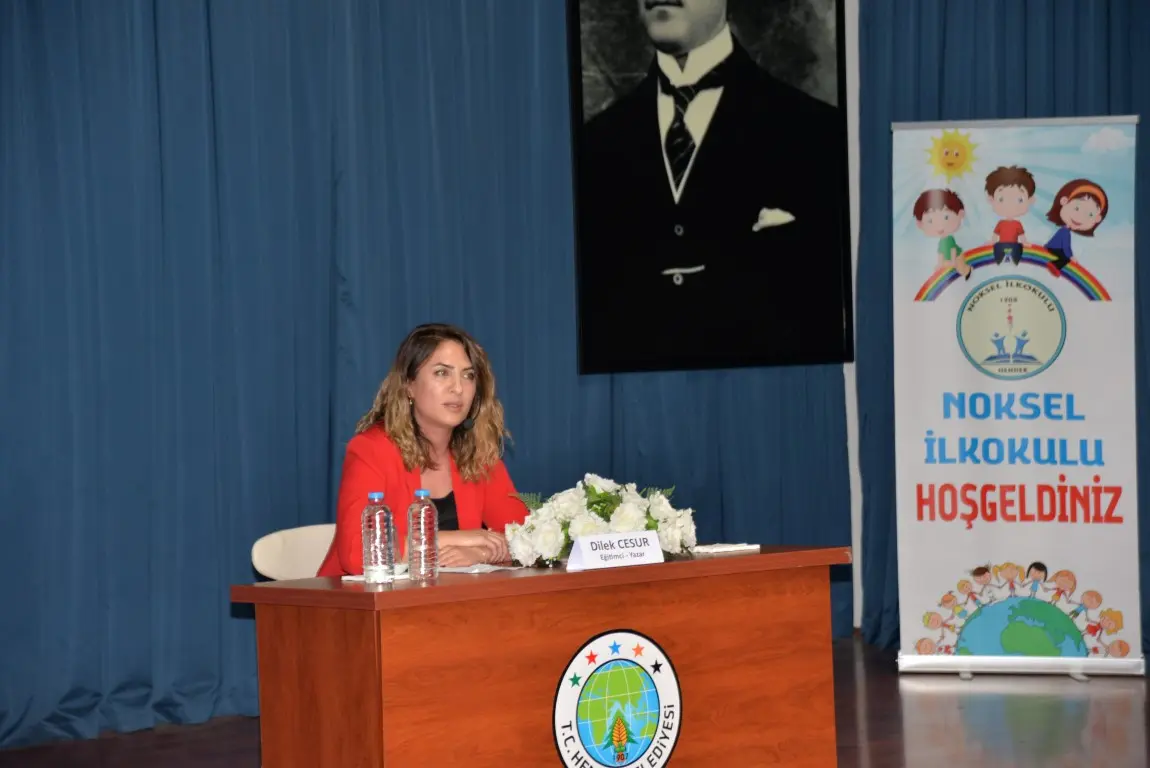Haber: HER ÇOCUK BİRBİRİNİ SEVEN ANNE VE BABA İSTER - Öne Çıkan