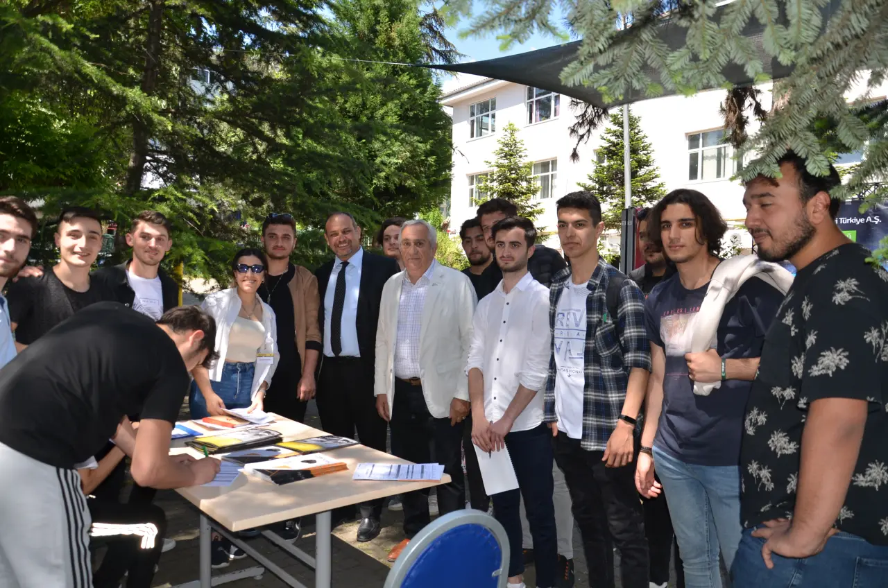 Haber: SUBÜ Hendek Myo Kariyer Zirvesi22 Etkinlikleri Tüm Hızıyla Başladı - Galeri-4