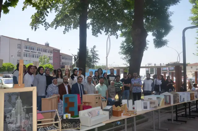 Hendek MYO’da Kariyer Zirvesi Etkinlikleri Sona Erdi