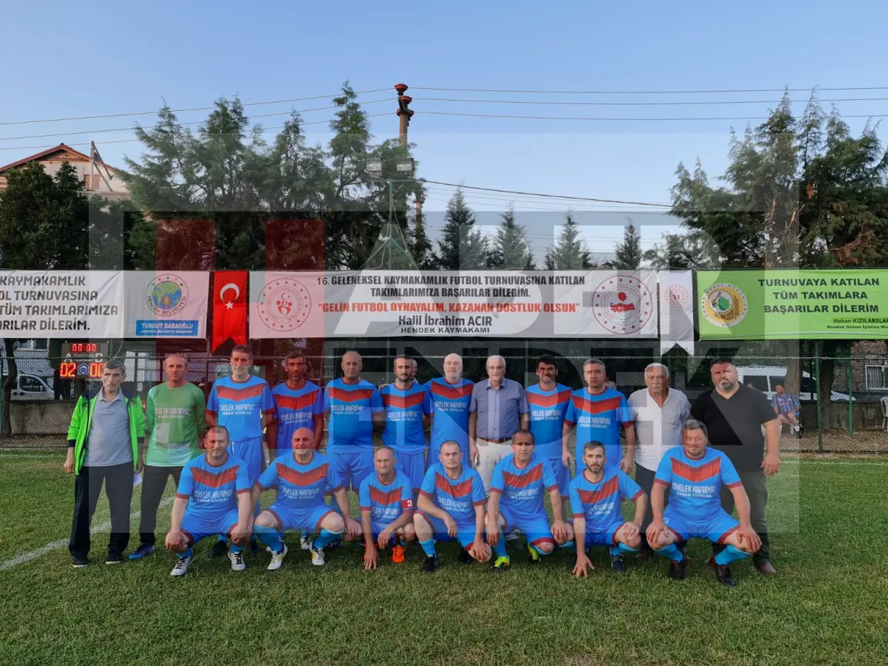 Haber: Türespor Hendekli Muhtarlara Acımadı - Galeri-1