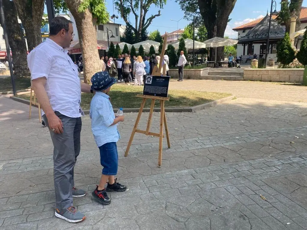 Haber: Hendek Ülkü Ocaklarından 27 Mayıs Ülkücü Şehitleri Fotoğraf Sergisi - Galeri-2