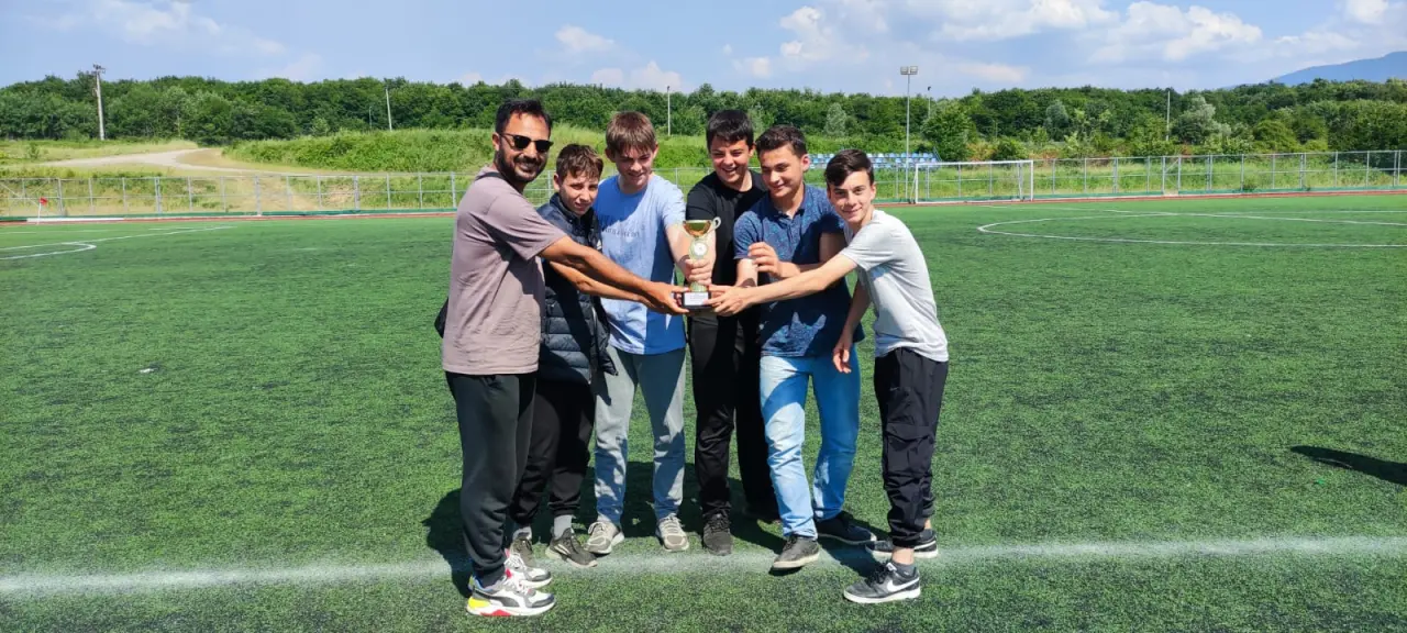 Haber: Okul Sporları Futbol Müsabakaları sona erdi - Galeri-9
