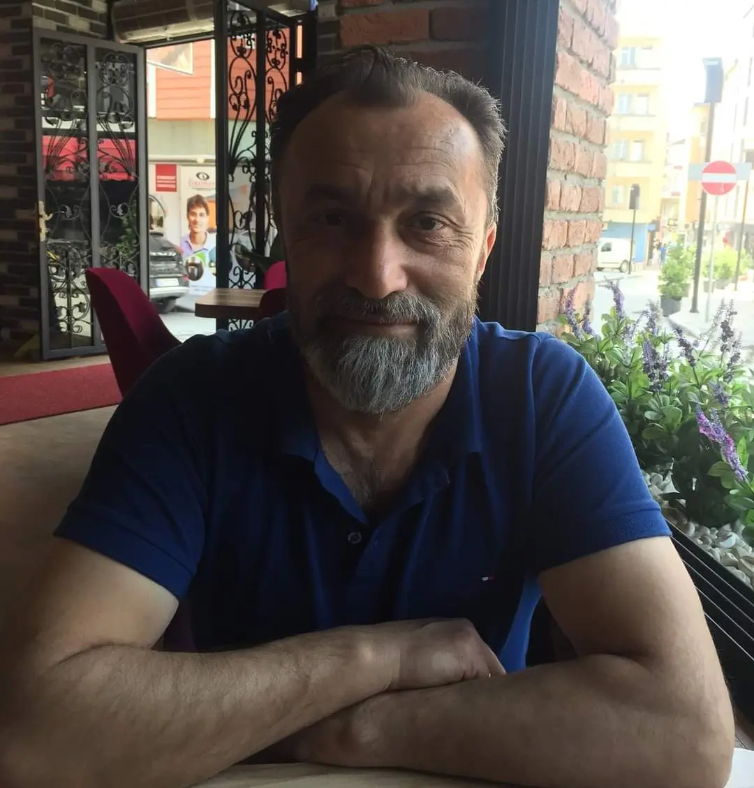 Haber: Eczacı Teknisyeni Kalbine Yenik Düştü - Öne Çıkan