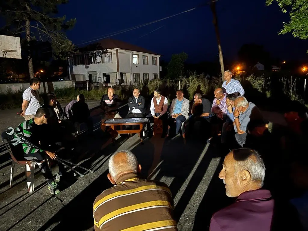 Haber: Namlı ve Ekibi Vatandaşları Dinliyor - Galeri-2