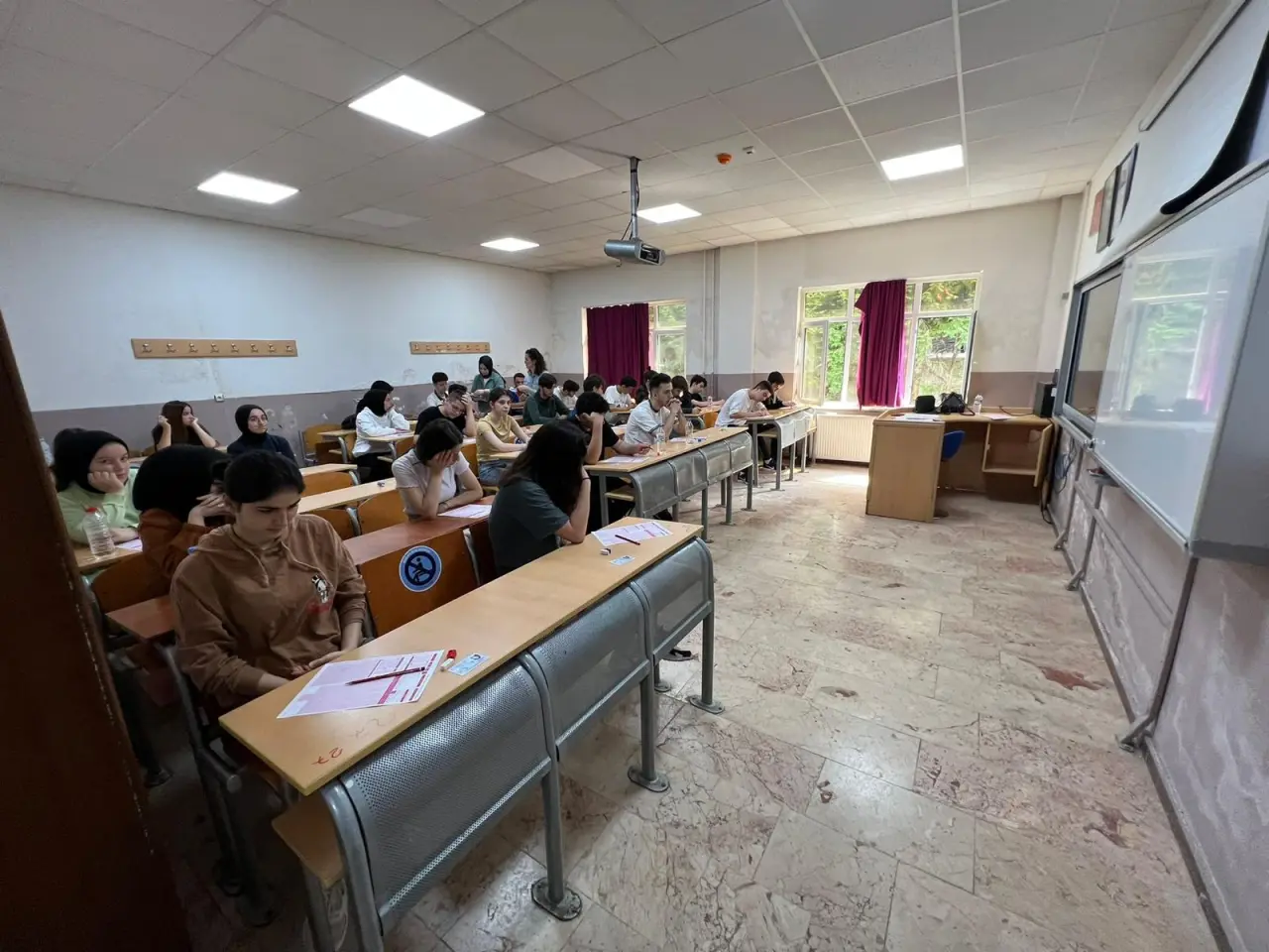 Haber: Hendek Çözüm’ün Geleneksel YKS Provasına Yoğun İlgi - Galeri-3