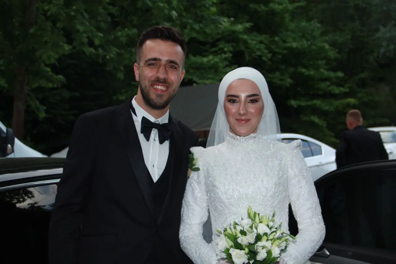 Haber: Hakan ile Şeyma’dan Ömürlük İmza - Öne Çıkan