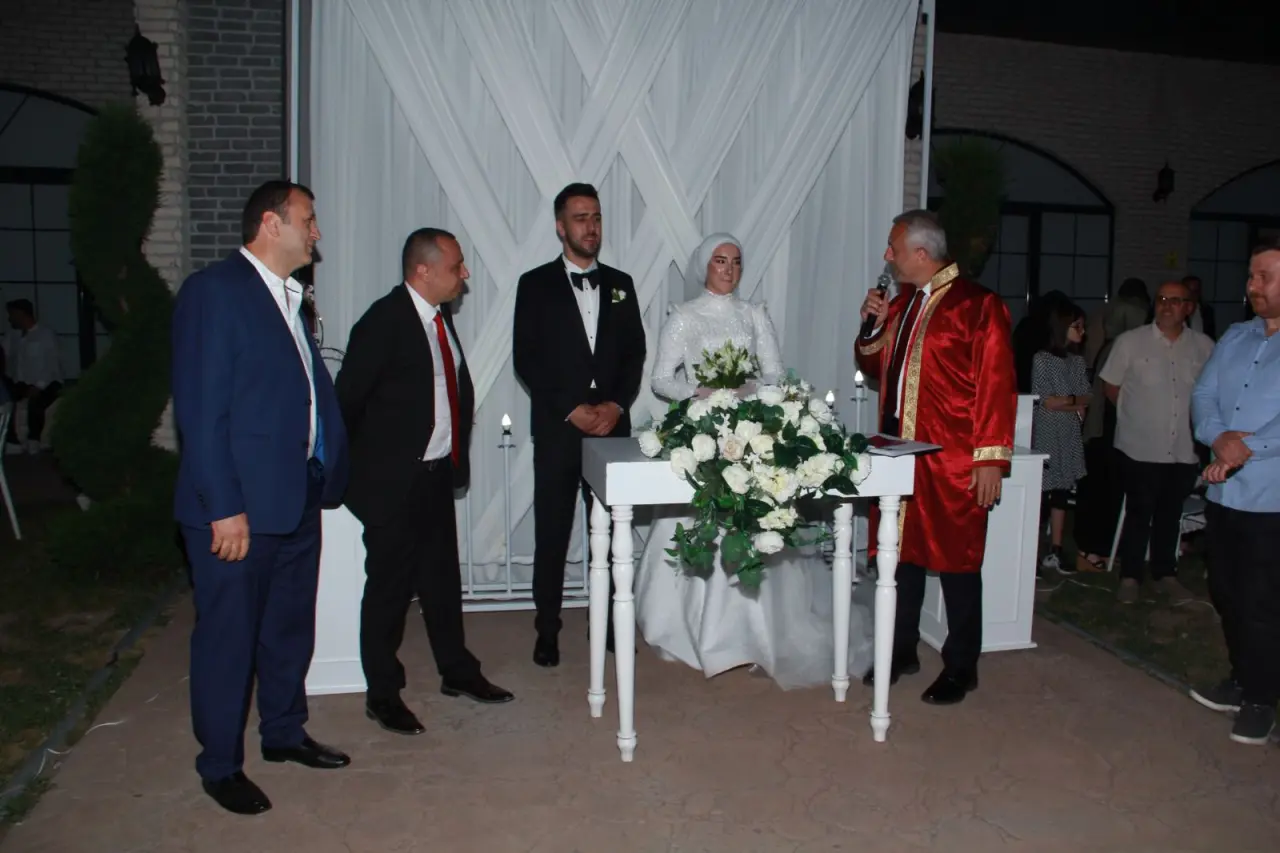 Haber: Hakan ile Şeyma’dan Ömürlük İmza - Galeri-4