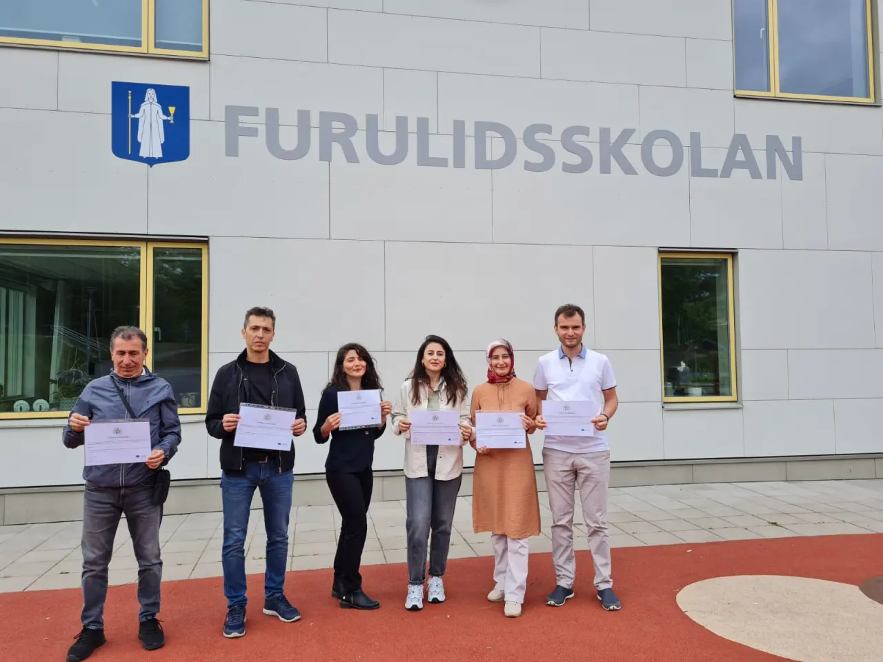 Haber: Erasmus Köprüler Kurmaya Devam Ediyor - Galeri-1