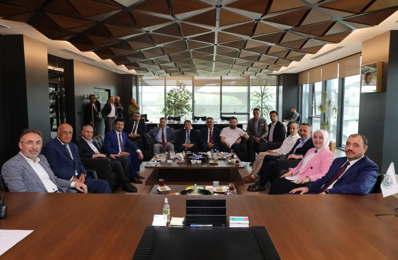 Haber: Hendek MYO için imzalar 2. OSB’de atıldı - Galeri-1