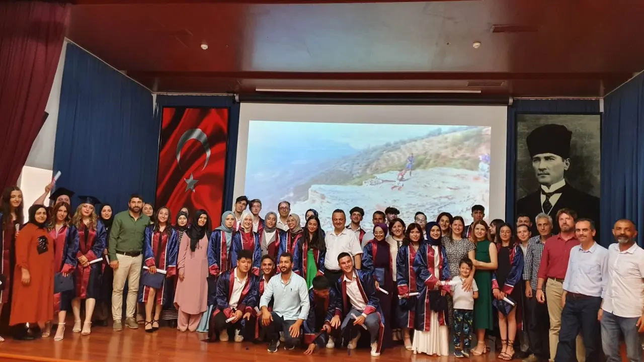 Haber: Sağlıkçılar Mezun Oldu - Öne Çıkan