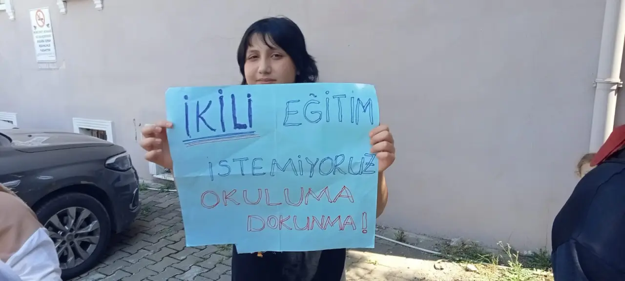 Haber: Velilerin Tepkileri Sürüyor - Galeri-1