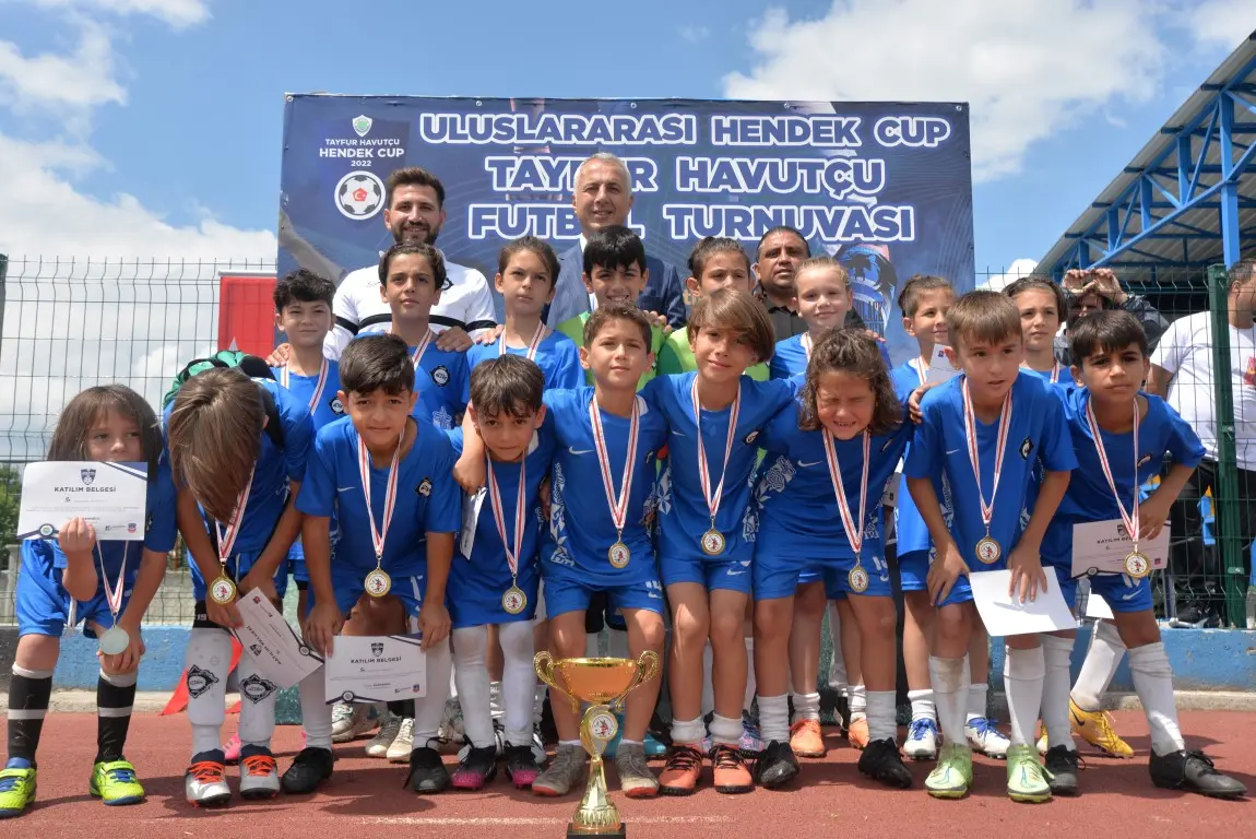 Haber: GENÇ YILDIZLAR NEFES KESTİ - Galeri-3