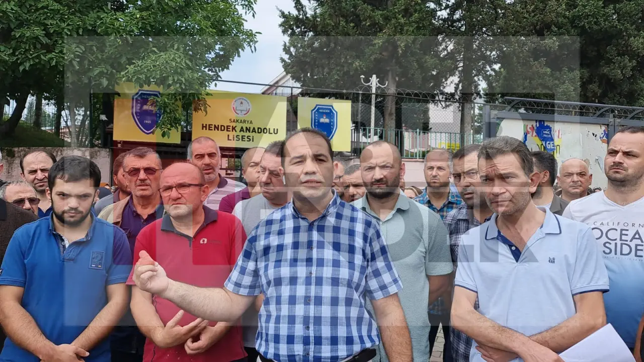 Haber: Veliler; Okul Yapılmadan Okulumuzun Yıkılmasını İstemiyoruz - Galeri-1