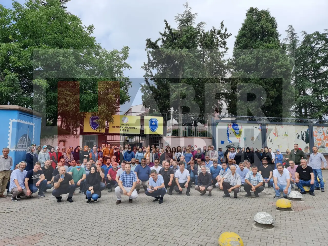 Haber: Veliler; Okul Yapılmadan Okulumuzun Yıkılmasını İstemiyoruz - Öne Çıkan